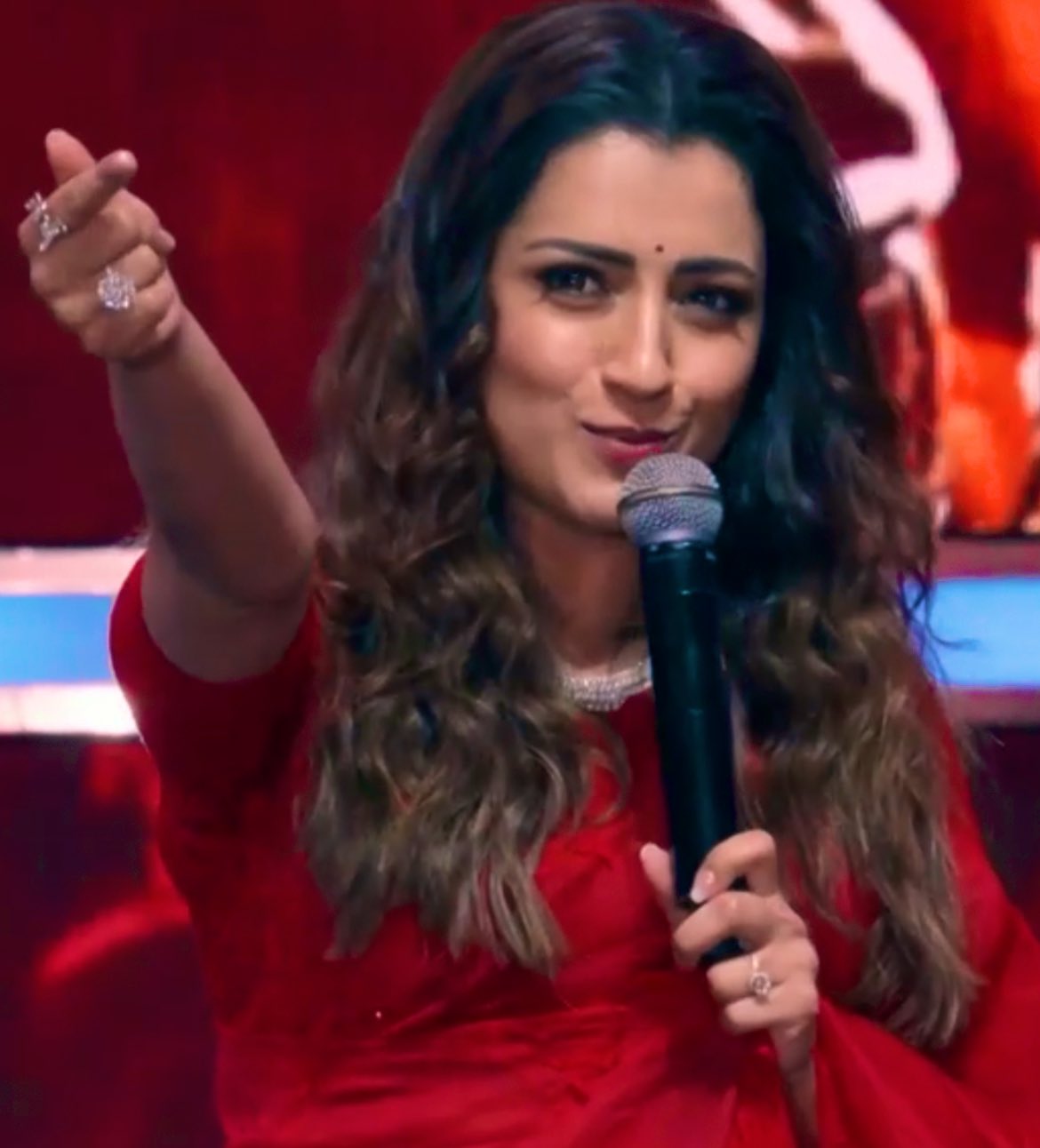 F-RWEcTa4AAB6q-?format=jpg&name=large