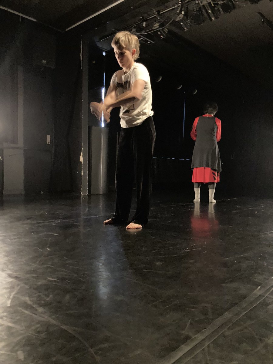 The elements are coming together in the brilliant Marie Hallager Andersen’s performance exploring sensory care in the hospital space. So stoked to be part of this. Show is on Nov 9 at 5pm <a href="/Horsens/">GumTweet Horsens</a> Kunstmuseum <a href="/interact_minds/">Interacting Minds</a> <a href="/AarhusUni/">Aarhus Universitet</a> #artisticresearch #medicalhumanities