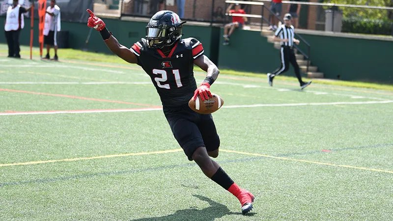JakeLang34's tweet photo. Blessed to receive an offer from LaGrange College @Coach___Talbert @coachmaye3 @coachcook55 @trez_the_truth https://t.co/1bGxVwCo87