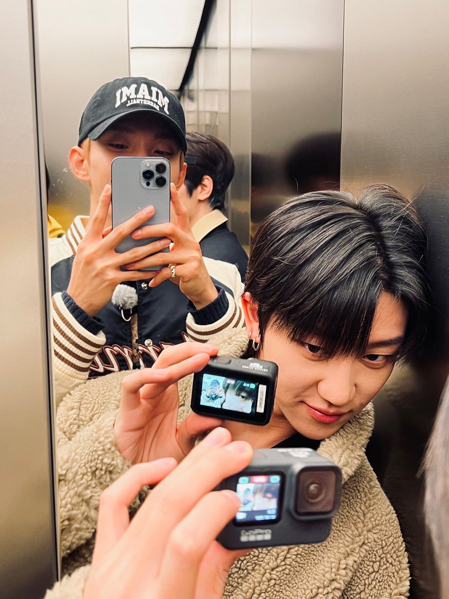cir_c1e's tweet photo. 아기야 생일축하해요
항상 행복하길🫶🏻🫶🏻 https://t.co/GliAszoMIB