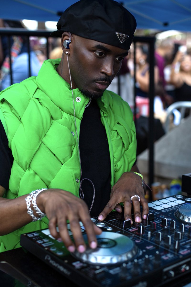 kennethkyrell's tweet image. Still thinking about the time that was #SpelhouseHomecoming 2023. Much love to @BACARDI and @TeamEpiphany for having me DJ the Bacardi activation. We had a time! #SpelHouse #TheLegacyLivesOn