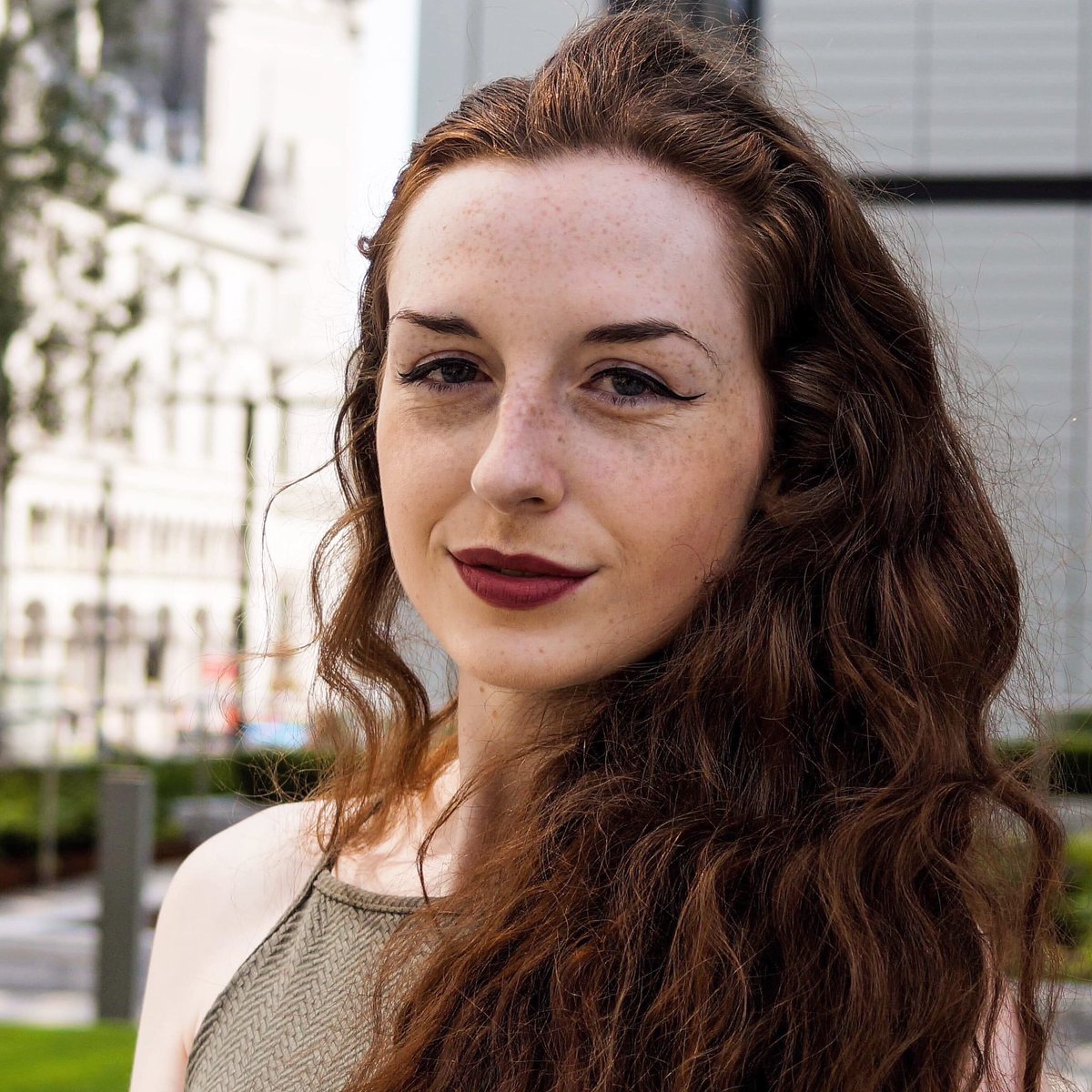 ResidingFangirl's tweet photo. @alexmitarpx @pxActors Hey Alex &amp; team! 
Scottish actress based in London. Trained at Cours Florent 🎭

https://t.co/lLUHx9I9Cu https://t.co/Gco6yzZjWz