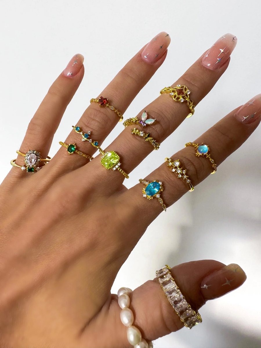 _Nicole_jenn's tweet photo. #nails #Jewlery #luxury #ContentCreation #contentcreators #contentmarketing https://t.co/14XpUpe0o5