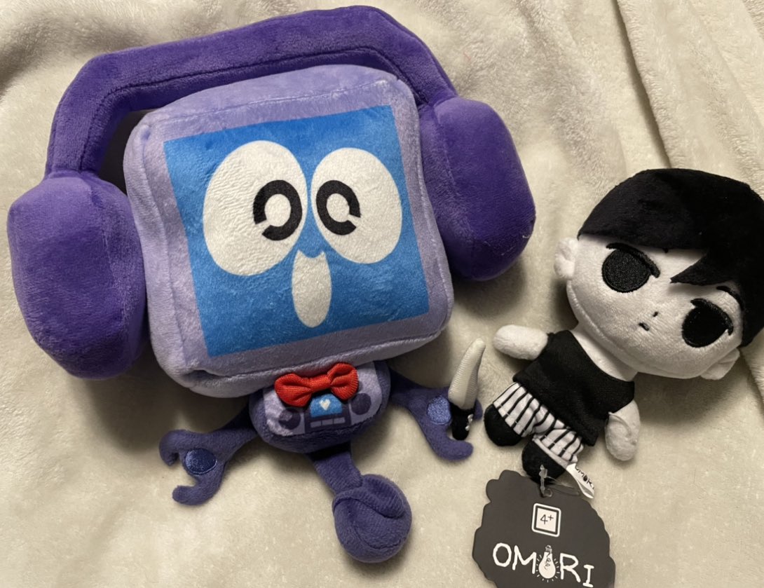 FandroidPlush's tweet image. I omor
