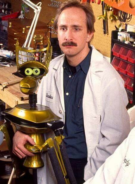 TheMadsAreBack's tweet photo. Let's all wish a big Happy Birthday to someone who has been making all of us laugh for literally decades: @TraceBeaulieu 

Happy Birthday, Trace! You make the world a better place to live in. https://t.co/ZRczlbzix4