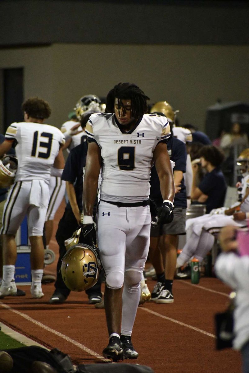 Check out my senior season highlights 
#AGTG 
-110 tackles
-2 FF
-2 int 
-3 pbu’s 
- 4 Blocked punts

<a href="/CoachFranceDV/">Mike France</a> <a href="/JUSTCHILLY/">Just Chilly</a> @Coach_Hoff_NAU <a href="/shanedKeck/">Coach Shane Keck</a> 
@azc_orbert <a href="/DVThunderFB/">Desert Vista Football</a> <a href="/Coach_Wiz3/">Coach Wiz</a> 
hudl.com/v/2MRbCJ