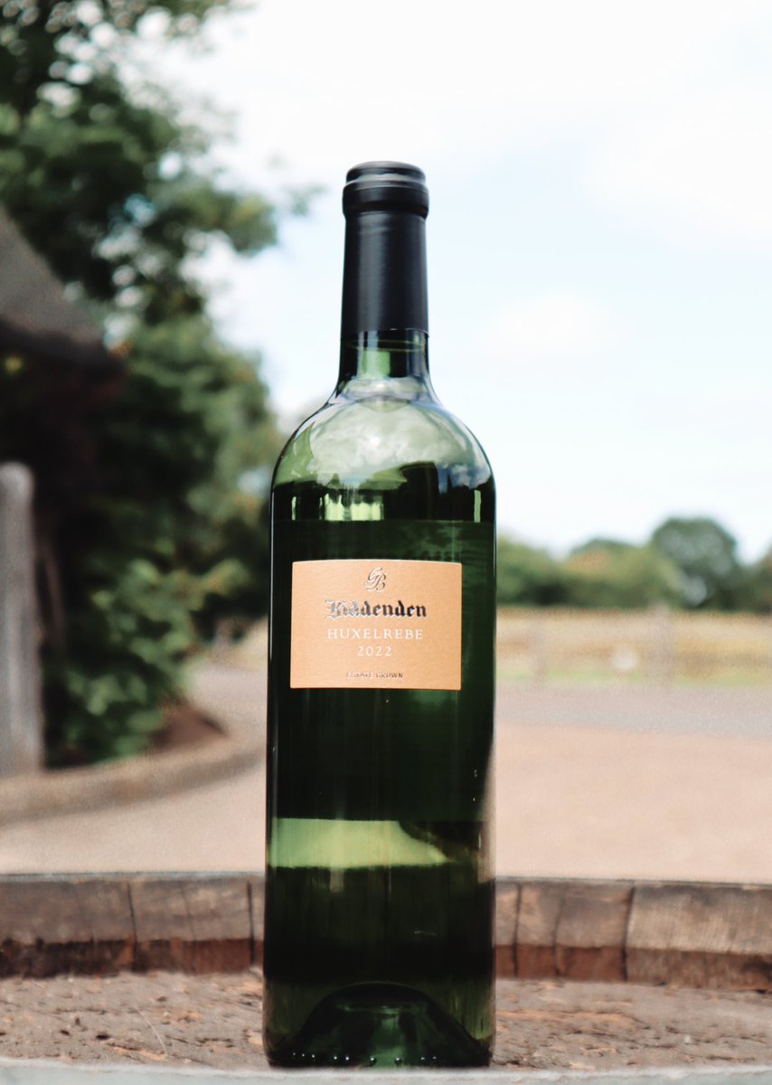 BiddendenVine's tweet photo. Huxelrebe - a wine to stand the test of time 👏 

We were delighted to read such a lovely review of Biddenden’s Huxelrebe in @MatthewSJukes’ article in the recent edition of the @VineyardMagGB.

(Continued 👇) https://t.co/UwUD24gGe2