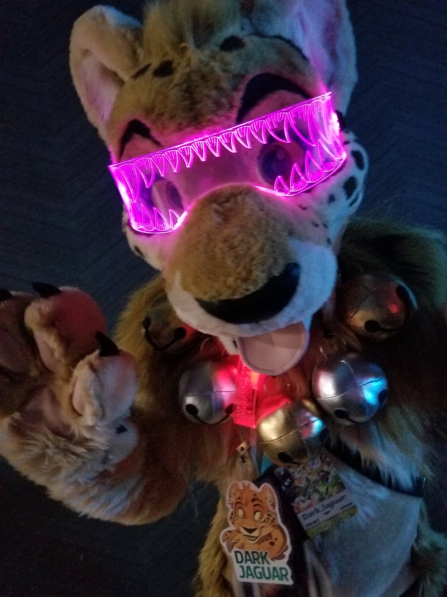 darkjaguar01's tweet photo. @geckopuppy https://t.co/u59sd7rlfe