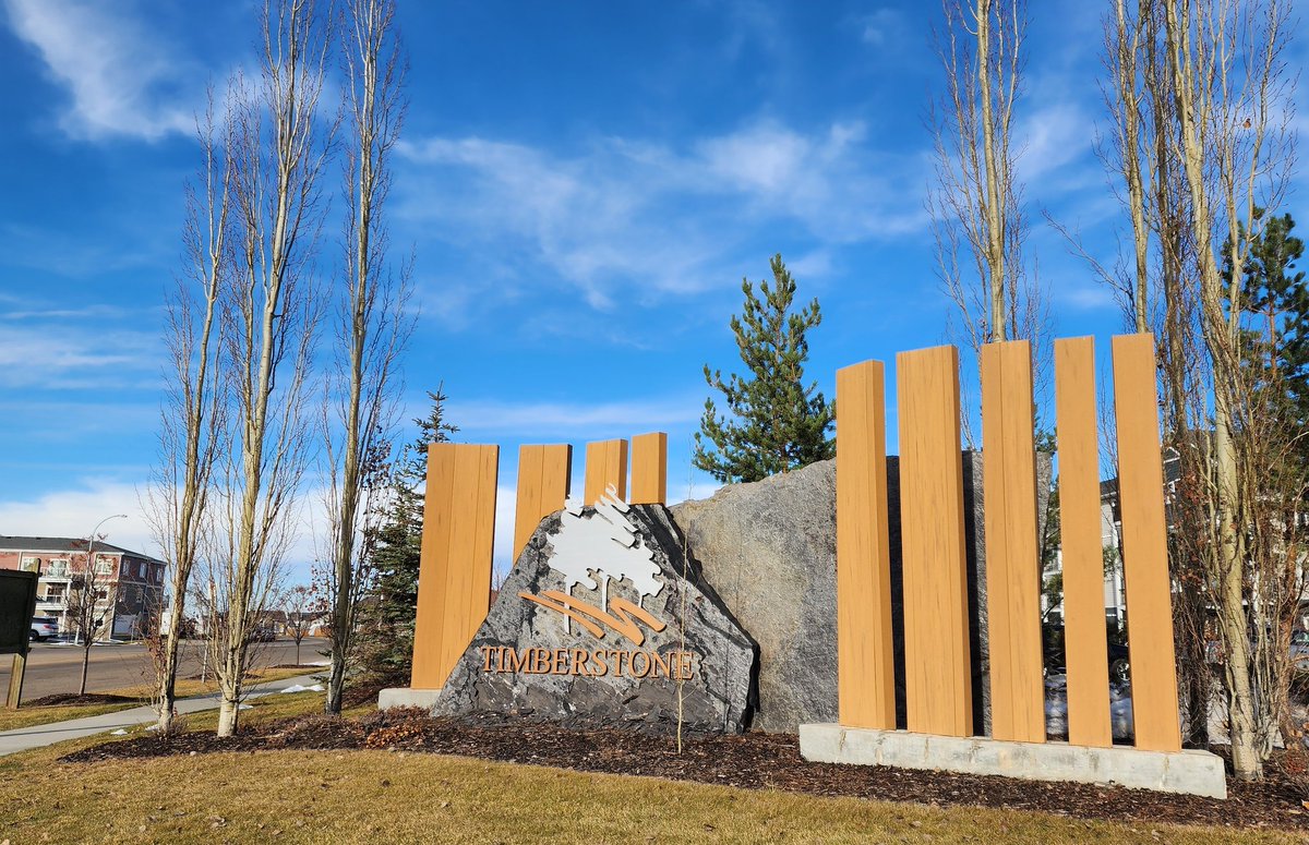 laebonhomes's tweet image. A beautiful November day in #Timberstone 🌤+10