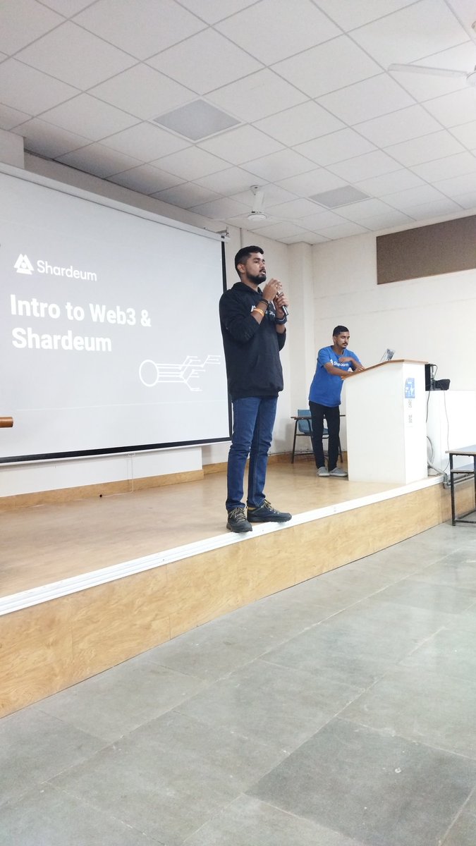 UjjwalModak16's tweet photo. Thrilled to join the captivating Web3 workshop by Shardeum at NIAMT Ranchi! Valuable insights from @ChiragRavishankar. Thanks, @TheSuranaverse! 🚀✨ https://t.co/KkoBRbkjU9