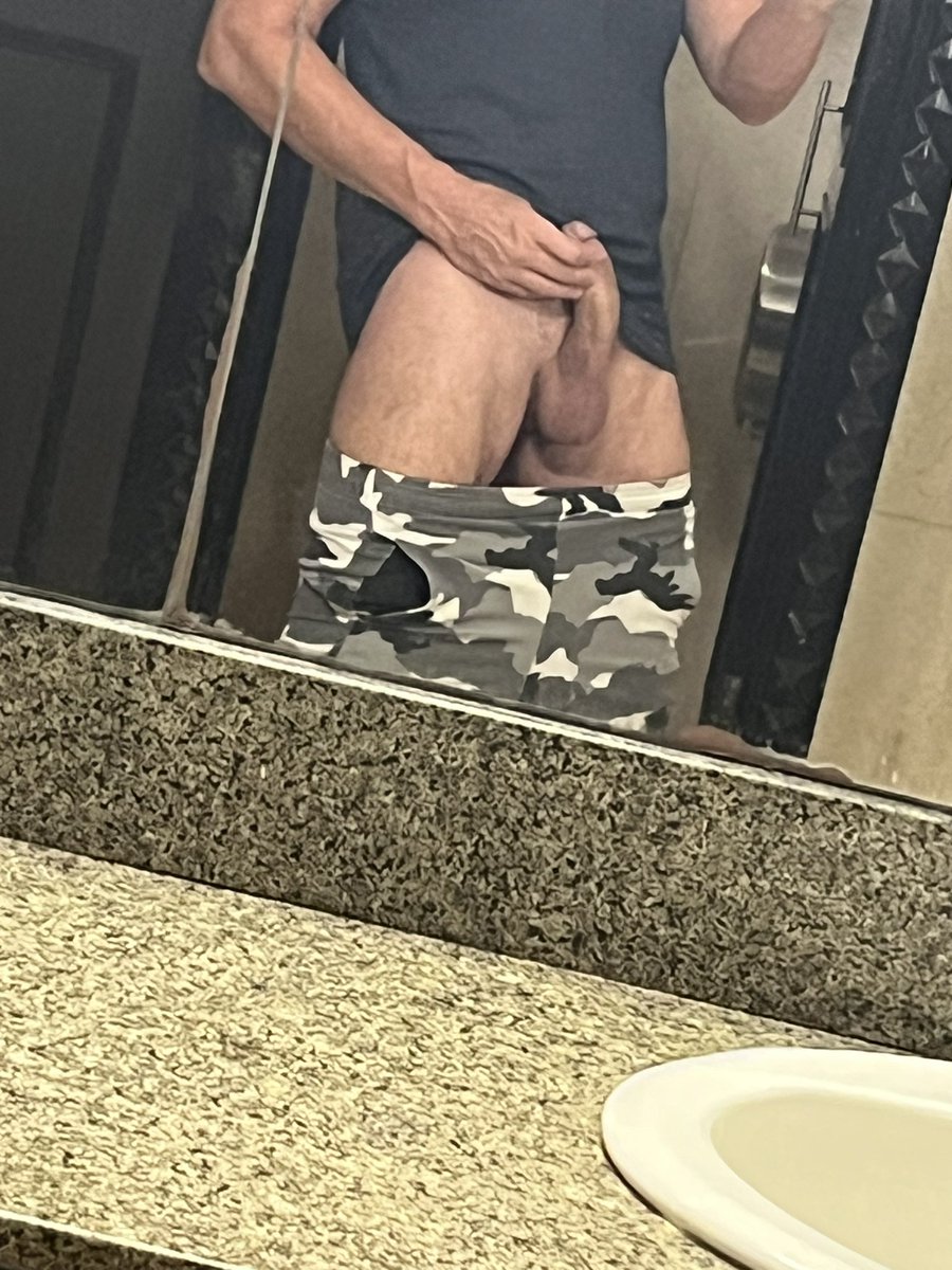 LONGTHICKSTL tweet media