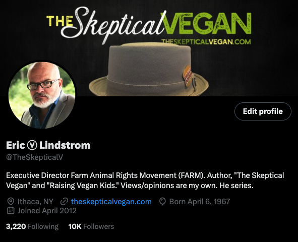 TheSkepticalV's tweet photo. I was sitting with @JohnOberg at the #AVASummit when my follower count finally reached 9K. Today (just over a year later), it finally reached 10K. #GoVegan https://t.co/Lm14JTOJIT