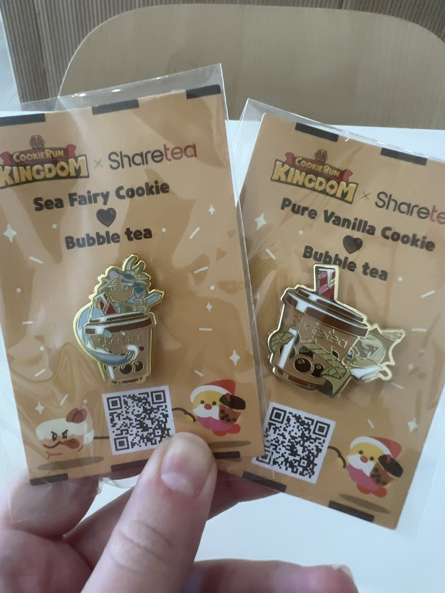 cupidchord's tweet photo. @CRKingdomEN event at ShareTea !! Got my besties as pins 🤍🤍 #ShareTogether https://t.co/mDFnIasjwl