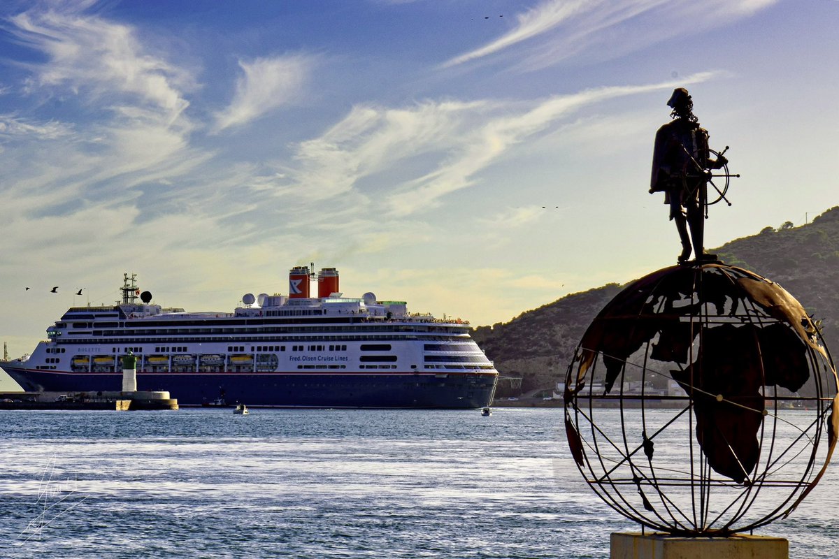 gvidgim's tweet photo. Bolette de @FredOlsenCruise os despide Juan Sebastián de Elcano de @PuertodeCtg . Os esperamos pronto https://t.co/rlA7cQ6Hpb