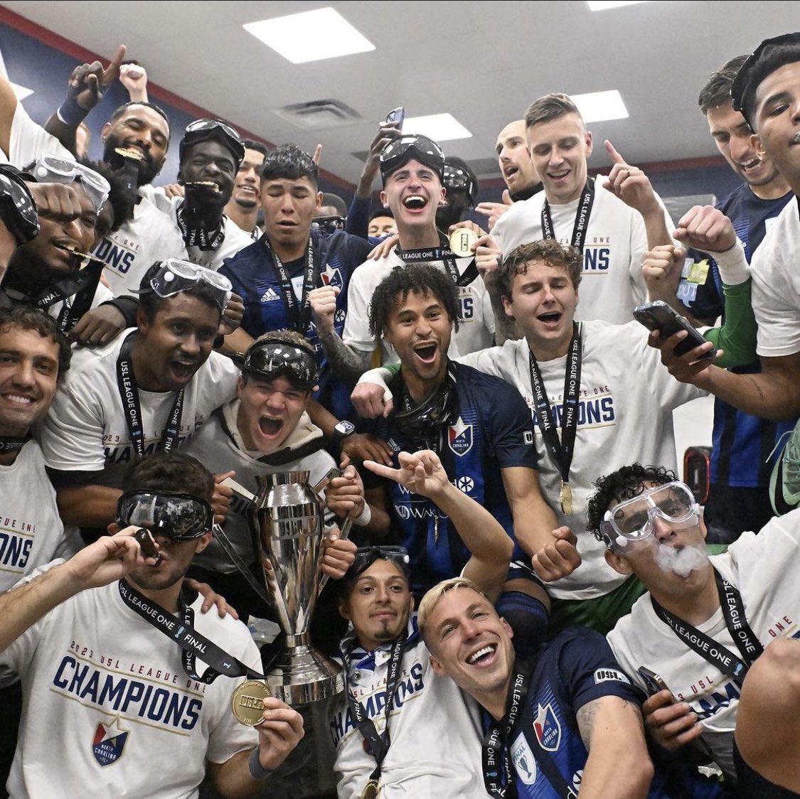 ReiverSoccer's tweet photo. Congratulations to Former Reiver @goufernandes10 on winning the @USLLeagueOne final with @NorthCarolinaFC βοΈ
See you all in the @USLChampionship next year π
#ReiversInThePros #SailsUp #RFCTV https://t.co/EckLyaayx6