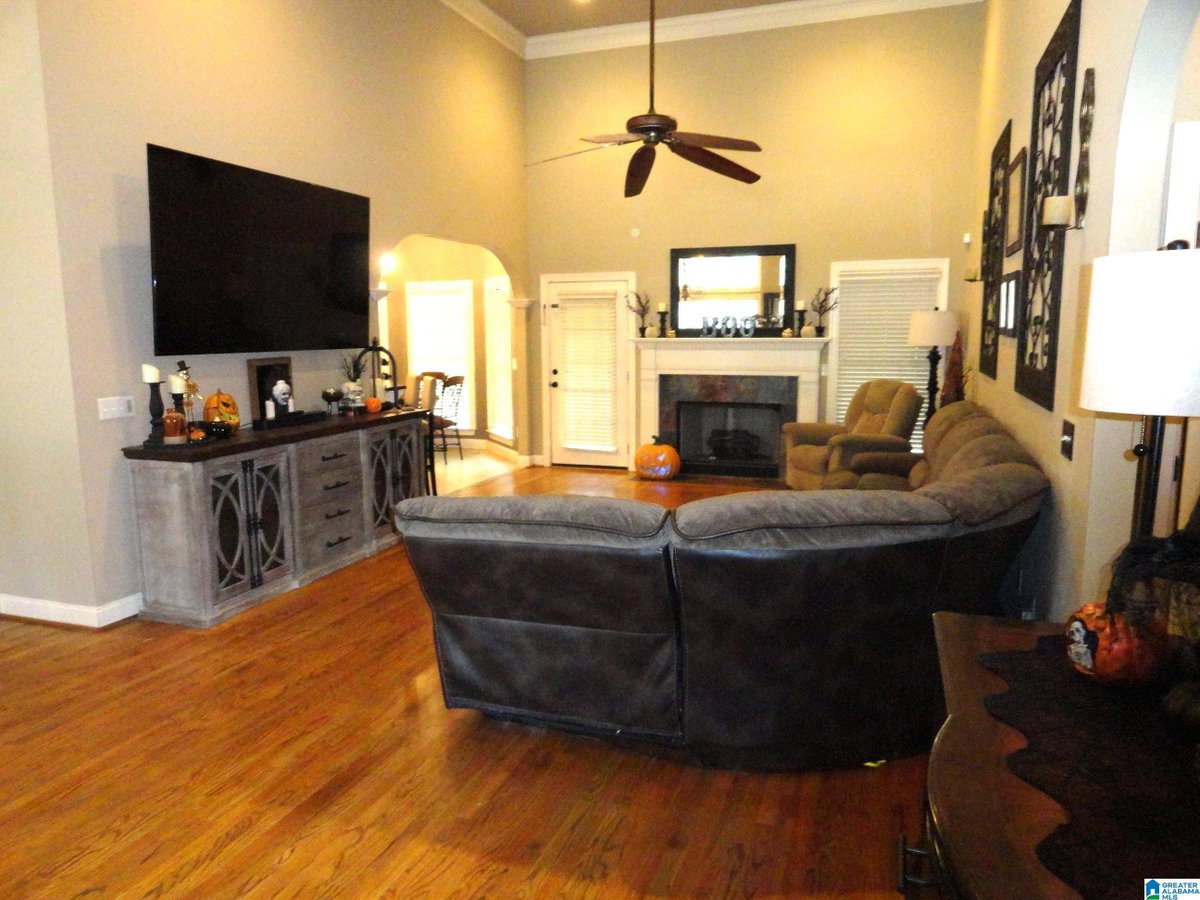 BrandonBridgmon's tweet photo. Listing Address: 9535 AMBROSE LANE, Kimberly, AL 35091
Listing Price: $430,000
Schedule a showing and request more information here: https://t.co/V3yPU5WiJZ https://t.co/vm7T0zvQfY