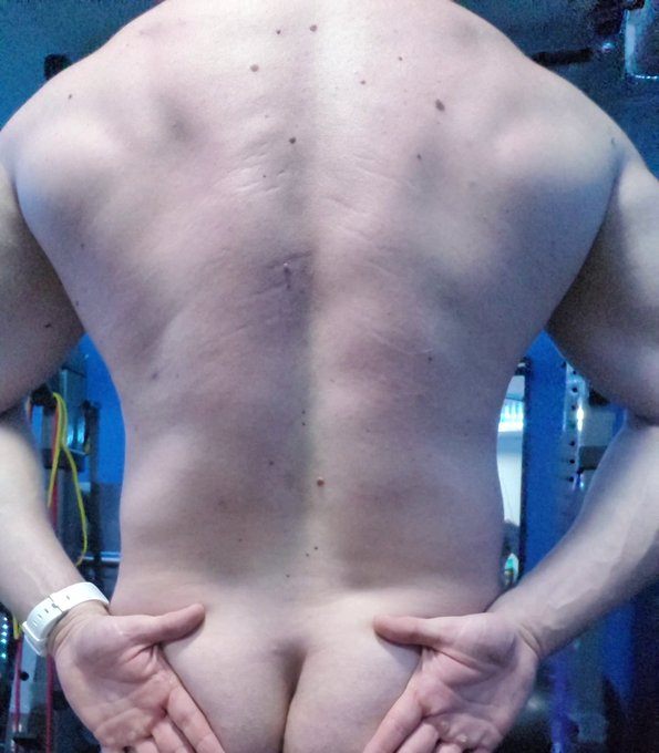 Front &amp; back shot. People keep asking for back pics. I don't like my back. https://t.co/zh9gUHMD6C<a href="/tag/mvsales"class="tags"><span>#mvsales</span></a>