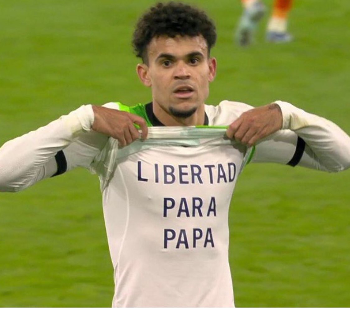 Exigimos la liberación de Luis Manuel Díaz, padre de <a href="/LuisFDiaz19/">Luis Fernando Díaz</a>. Y de todos los secuestrados. /// We demand the release of Luis Díaz’s father and all the kidnapped.