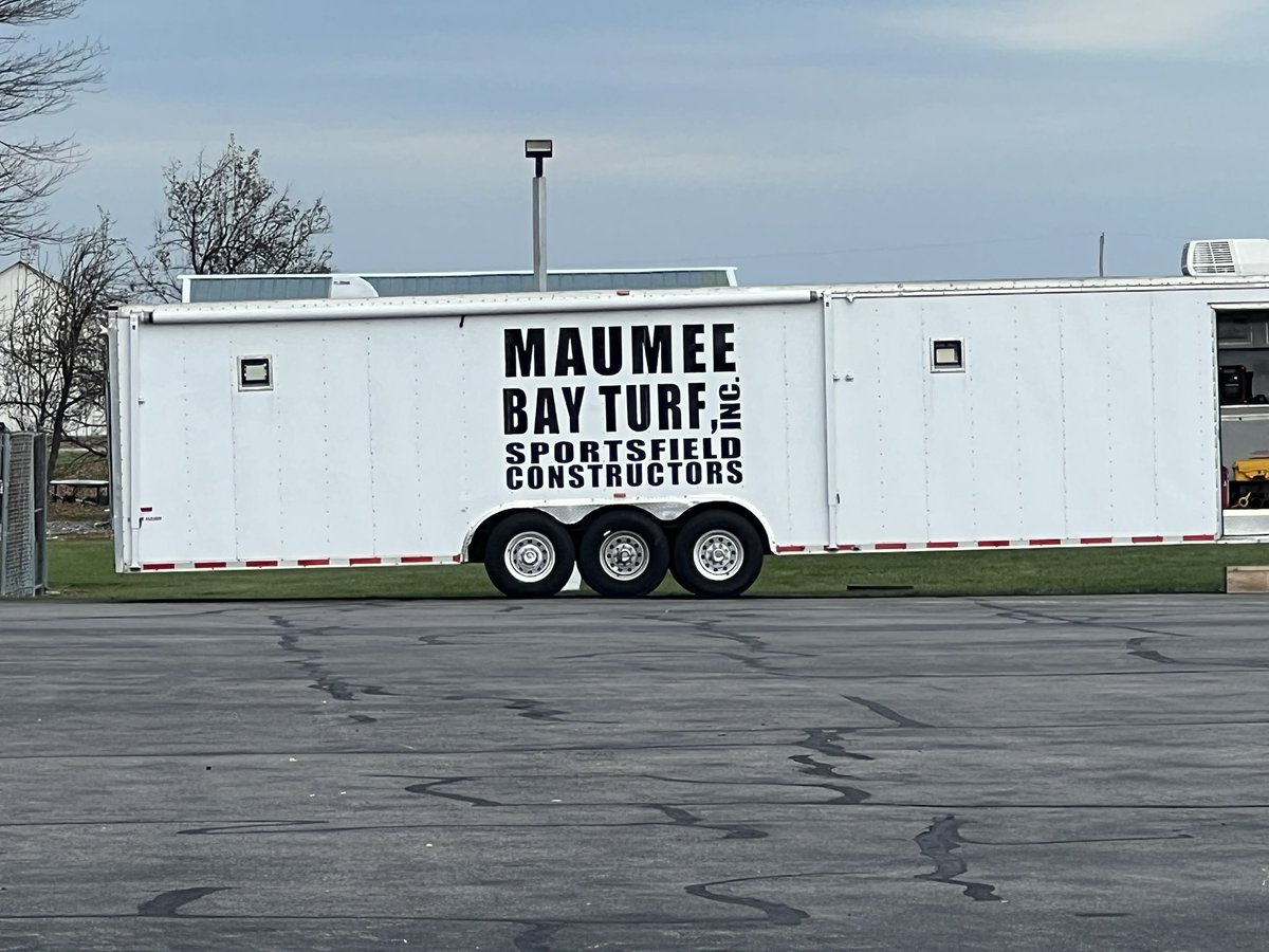 JerusalemJets's tweet photo. Excited to see work beginning on our new Multi-Purpose Turf Playing Field! Thanks @JetsJpg and @maumeebayturf for making this dream a reality! #OCSsuccess #JETPRIDE https://t.co/1H1cRyBkHq