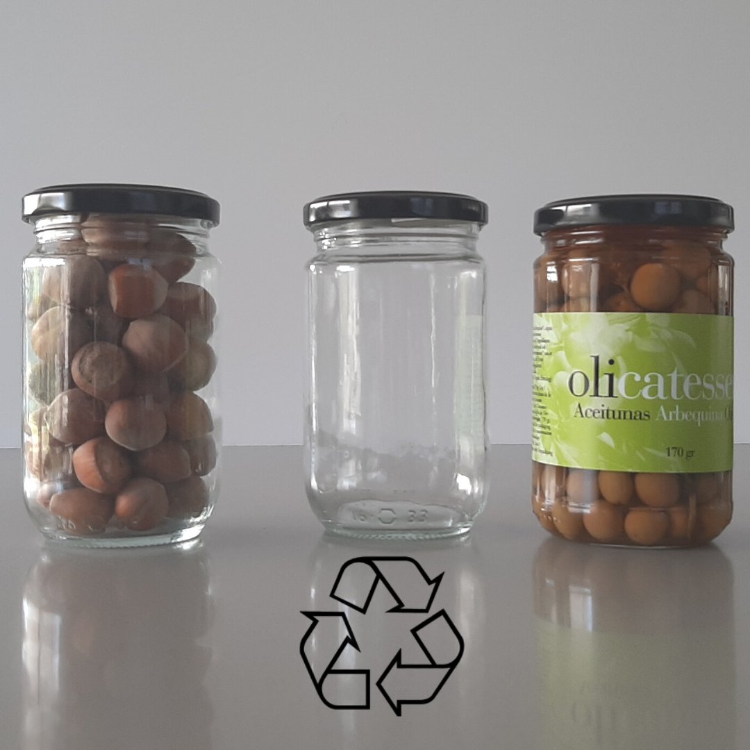 olicatessen tweet media