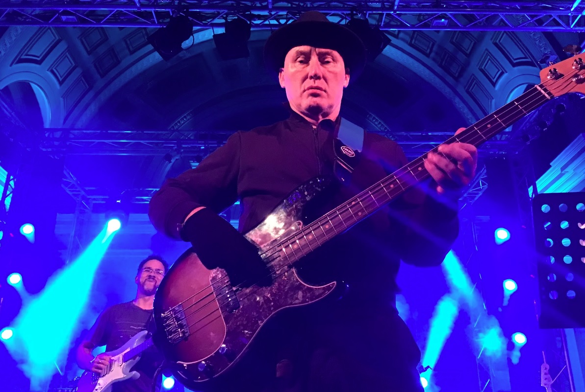 What's On: Jah Wobble’s ‘Poptones’ still ‘Careering’ to success! dlvr.it/SyT1ss