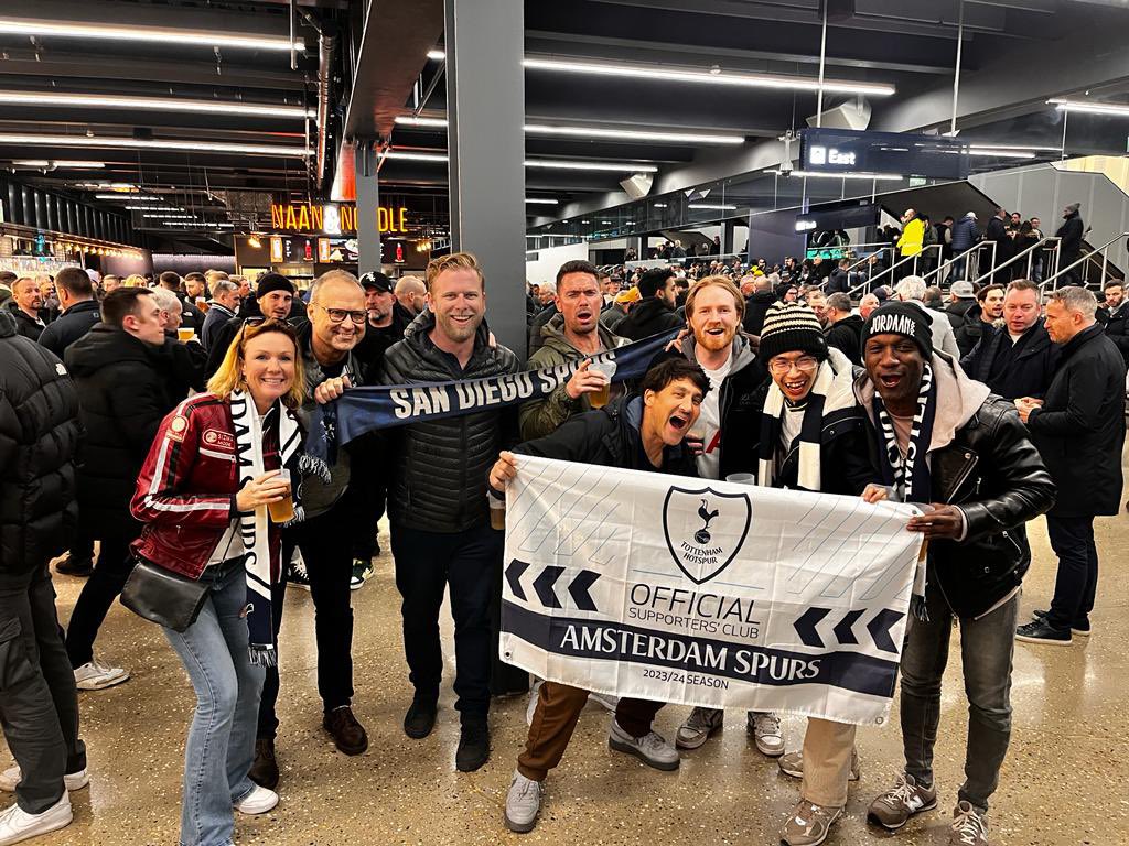 AmsterdamSpurs's tweet photo. Our Amsterdam Spurs on tour ft. @SDSpurs COYS 💙🤍 https://t.co/QoQlavnGzq