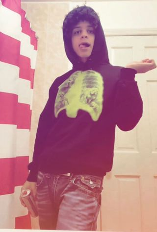 fuckrvt's tweet photo. Jace trust me. You dont want beef with this man https://t.co/xzRDnAr4pk