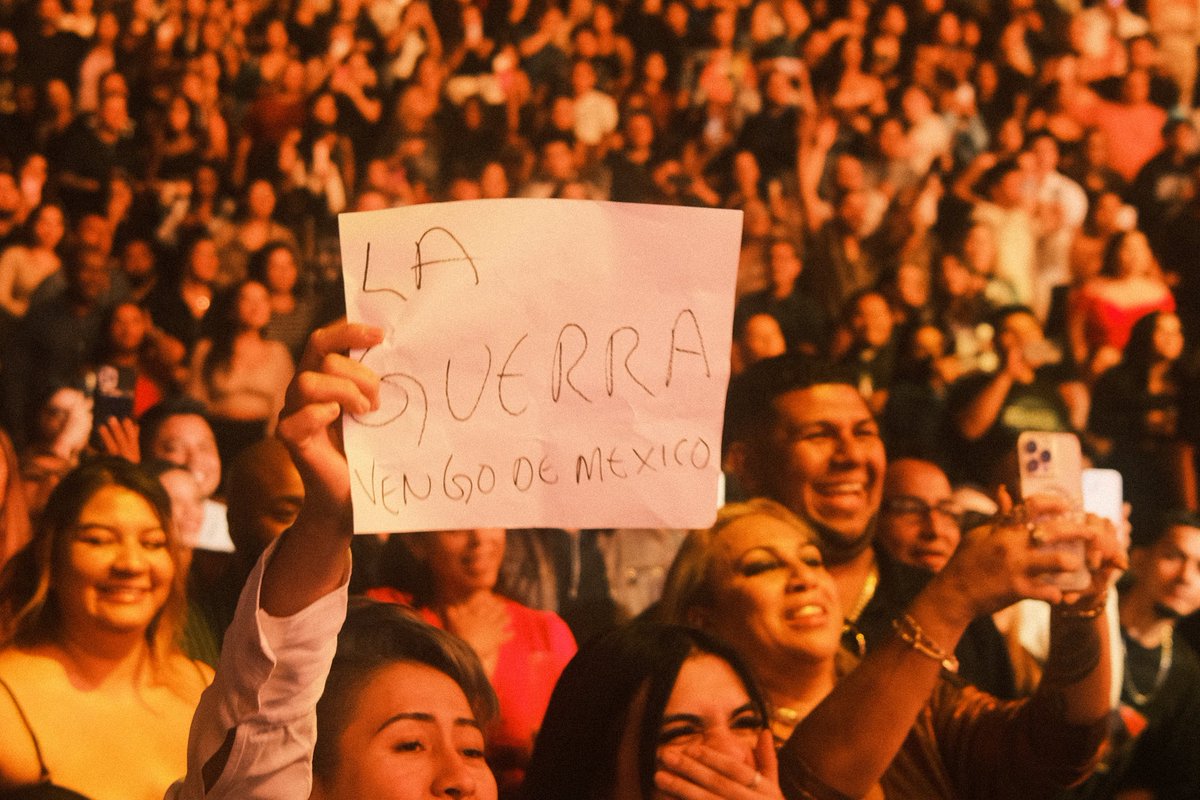 RomeoSantosPage's tweet photo. Thank You Washington 🙏. https://t.co/gZBU1YpZwE
