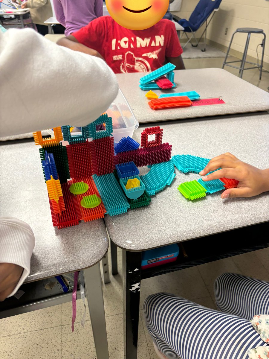 Ms. Downey🍃 tweet media