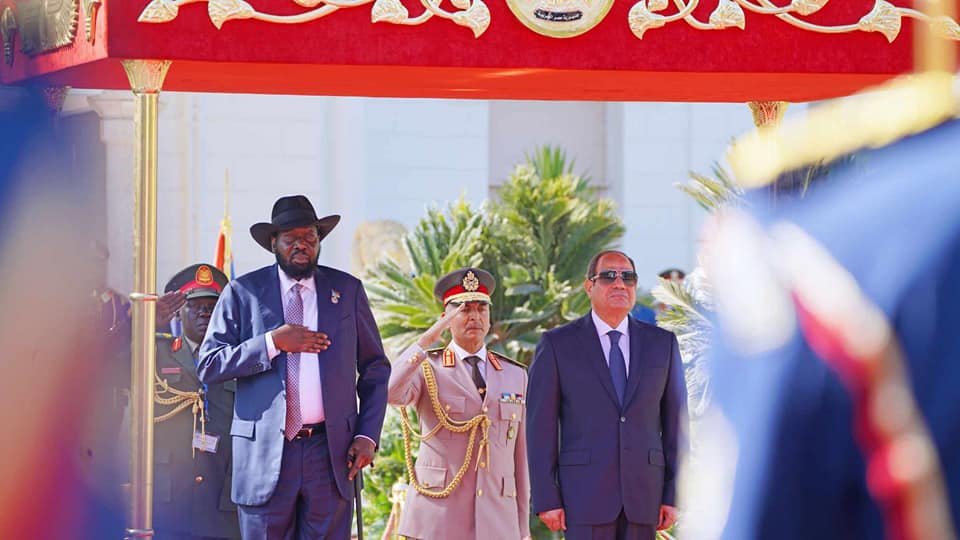 SouthSudanGov's tweet photo. President Salva Kiir met his Egyptian counterpart Abdel Fattah el-Sisi in Cairo.

He commended the cordial relations between Juba and Cairo, saying they would implement joint cooperation agreements for the interest of the people of the two countries.🇸🇸🇪🇬 https://t.co/0PMqx9r5E8