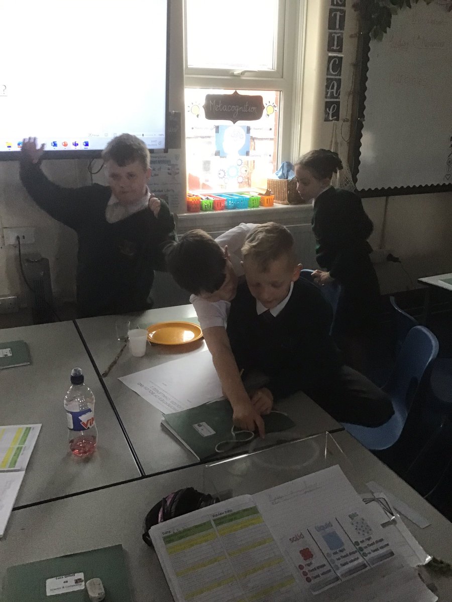 sjvblackpool's tweet photo. @Y4SJV Science - New topic is States of Matter. Today we classified  matter according to its state: solid, liquid and gas #SJVScience . Our linked text is Ice Boy by David Ezra Stein. https://t.co/iM1jzZDhmR