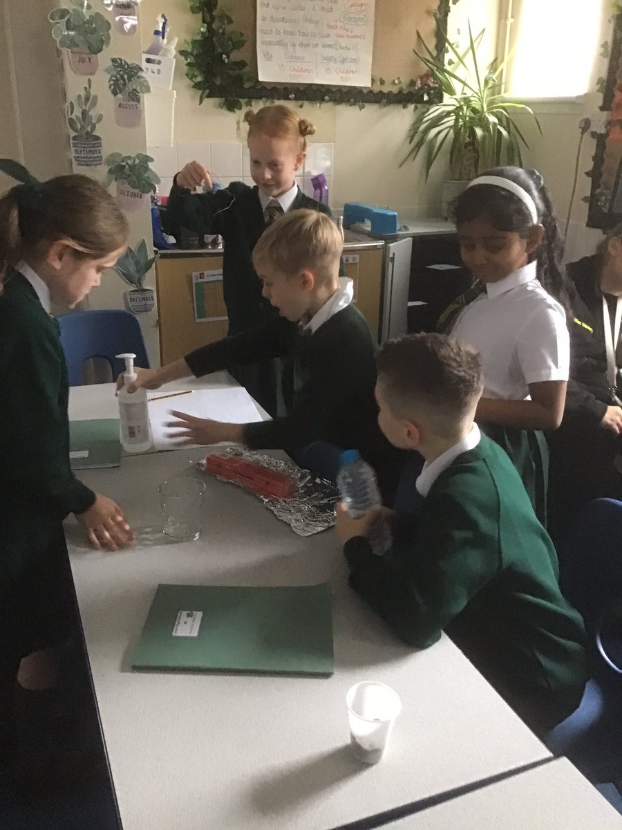 sjvblackpool's tweet photo. @Y4SJV Science - New topic is States of Matter. Today we classified  matter according to its state: solid, liquid and gas #SJVScience . Our linked text is Ice Boy by David Ezra Stein. https://t.co/iM1jzZDhmR