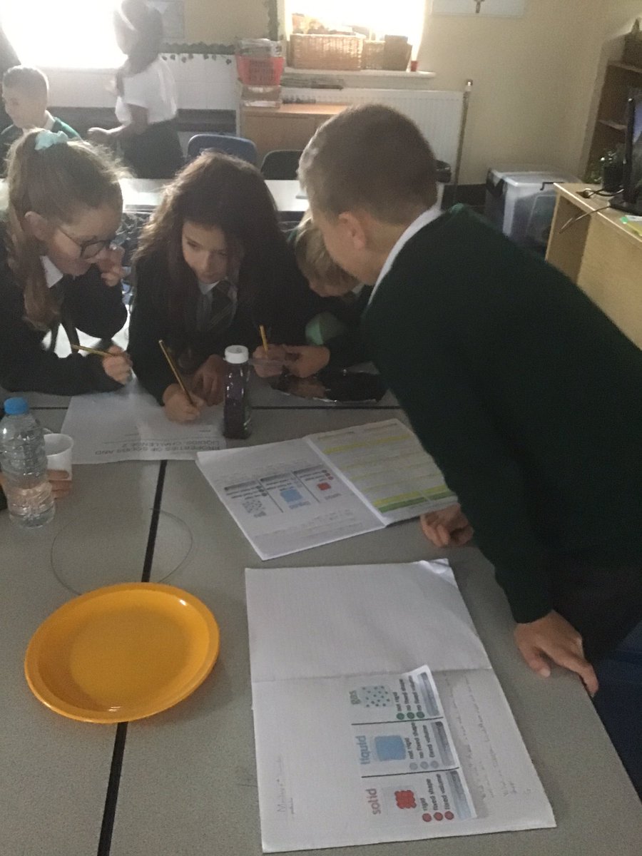 sjvblackpool's tweet photo. @Y4SJV Science - New topic is States of Matter. Today we classified  matter according to its state: solid, liquid and gas #SJVScience . Our linked text is Ice Boy by David Ezra Stein. https://t.co/iM1jzZDhmR