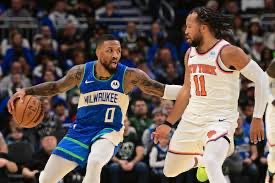 KingSandersYT's tweet photo. 💰1u: Knicks ML vs LAC +100

Sorry Harden, think your debut gets spoiled tonight. The Knicks have not been good. There’s no denying that. But why not turn it around tonight in MSG? https://t.co/1C7VMCixRD