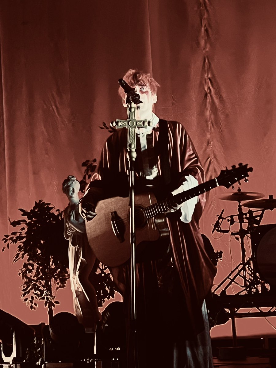 ∙ alex ∙ tweet media