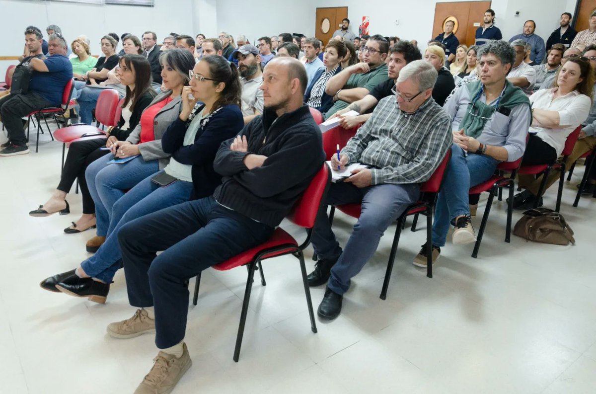 👥 Realizamos una nueva capacitación sobre el Sistema de Gestión Documental Electrónica, en esta oportunidad para agentes de Vialidad Provincial.

#modernización