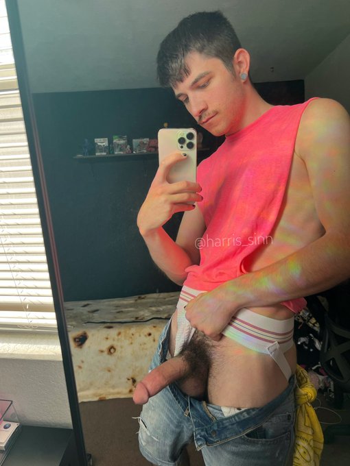 Would you let a boy with a thick hairy cock top you? https://t.co/FLDyTzLKKw<a href="/tag/folsom"class="tags"><span>#folsom</span></a>