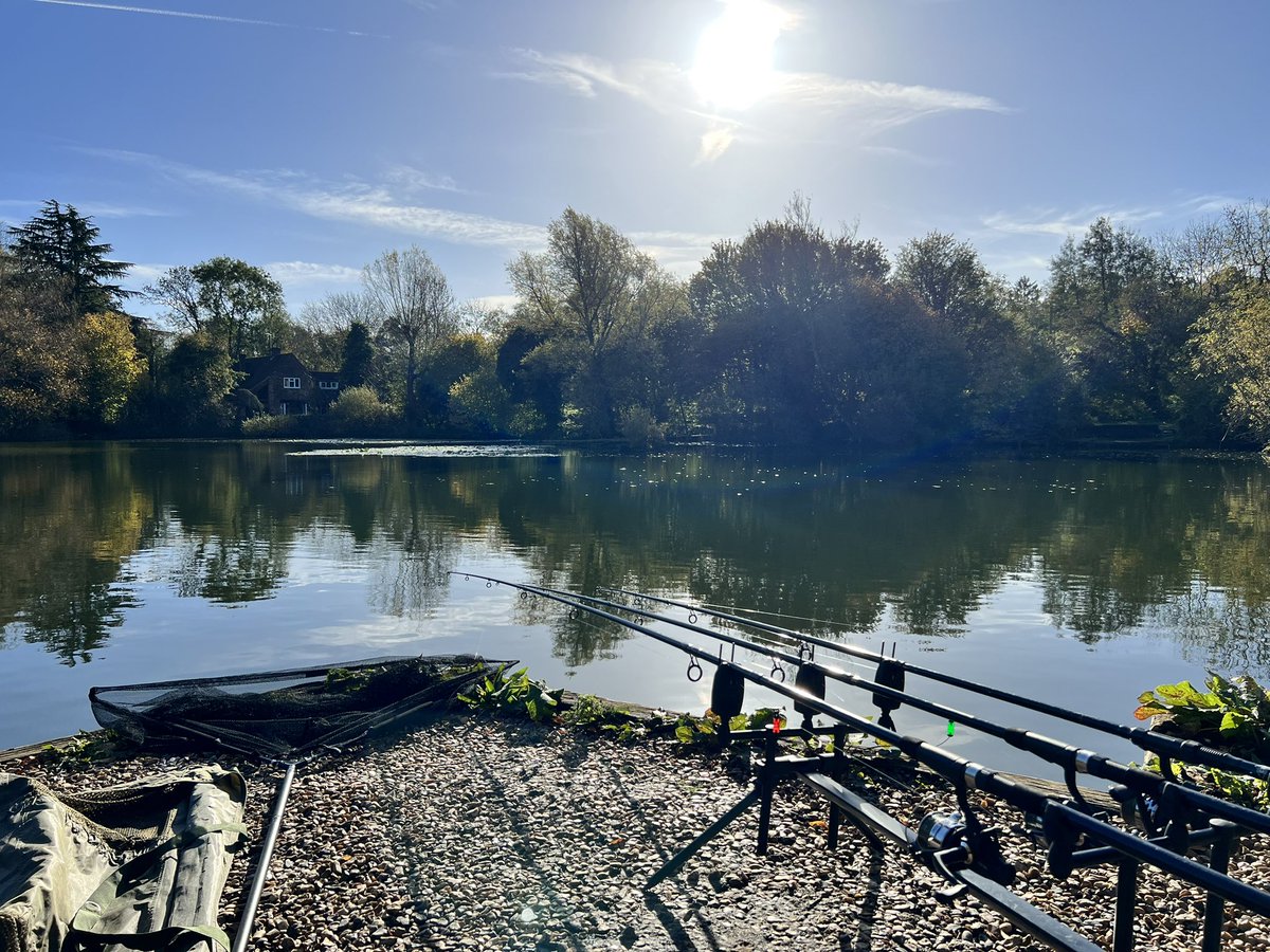 A very short session today (just over four hours) and I blanked. Second short session I’ve had here recently where I’ve failed to catch. Will be doing some homework this evening to identify where I’m going wrong and what I can do either better or differently. #Carp #CarpFishing