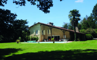 Luxury B&amp;B, splendid family home or both? Ruth Wood weighs up the options at a villa that blends the traditions of Gascony with the pleasures of Provence completefrance.com/french-propert…