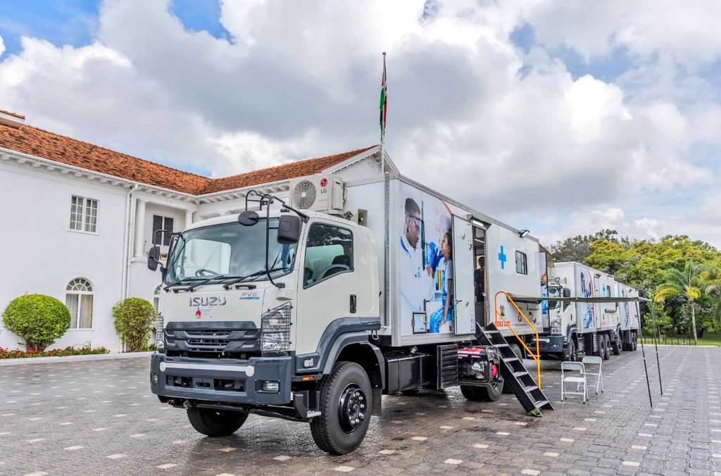 Nakhumicha_S's tweet photo. Earlier today, H.E The First Lady @MamaRachelRuto
flagged off Mobile Clinics, fridges, and medical freezers destined for counties in the Arid and Semi Arid areas.

The Mobile Clinics will serve Kenyans in the counties of Baringo, Samburu, West Pokot, Mandera, Turkana, Marsabit, and Isiolo.

These equipment will enhance access to healthcare services by residents of these vast counties who usually have difficulties accessing health facilities.

The dispatch of these essential commodities is in line with our implementation of the Universal Health Coverage programme and the Bottom Up Economic Transformation Agenda (BETA) as envisaged in the Kenya Kwanza manifesto.
@KenyaGovernors @StateHouseKenya #AfyaNyumbani