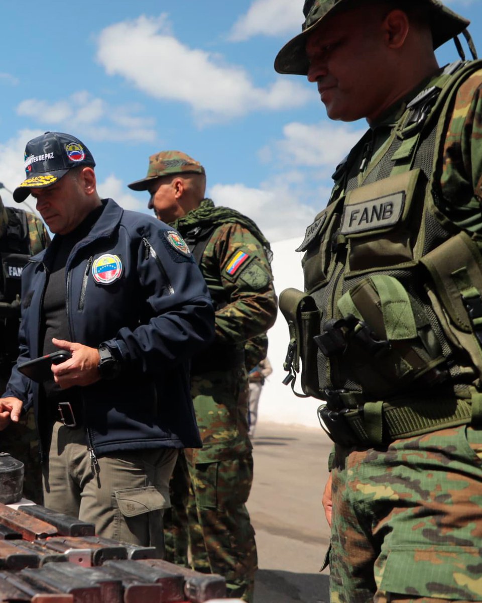 #6NOV || Operación Cacique Guaicaipuro logra liberación de centro penitenciario Vista Hermosa en el edo. Bolívar e inicia traslado de más de 1.228 privados de liberad en garantía de sus DDHH