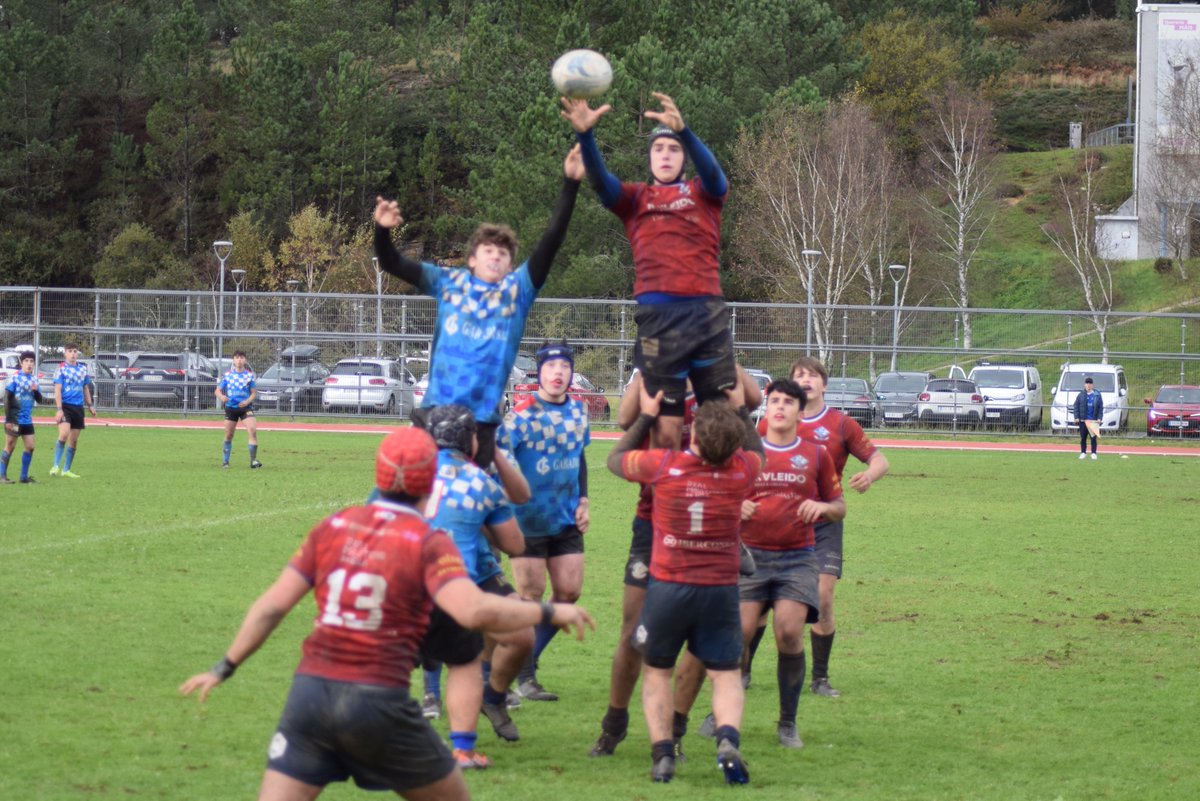 CampoCharlie's tweet image. Fin de semana oval (a distancia) desde la banda de 🏟️#AsLagoas #CUVI #vigo
📅5 Noviembre
⏲️12.00   
Partido #LGRM18 #M18 
@VigoRugbyClub 
86🆚12
@ClubRugbyFerrol 
Claro dominio de Vigo ante un Ferrol que no se rindió
#rugbygalego #rugbyespañol #Rugby