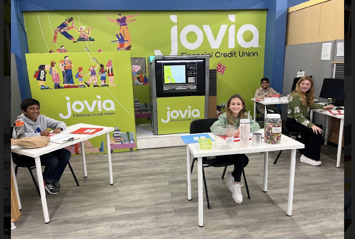 Michelle Santoro (@santoro_rwl) on Twitter photo Field Trip Success! π Ss explored the π of commerce-a day filled with learning, fun and new experiences! #ewlearns #learningthoughadventure <a href="/EastWillistonSD/">East Williston UFSD</a> <a href="/WilletsRoadMS/">Willets Road School</a> Field Trip Success! π Ss explored the π of commerce-a day filled with learning, fun and new experiences! #ewlearns #learningthoughadventure <a href="/EastWillistonSD/">East Williston UFSD</a> <a href="/WilletsRoadMS/">Willets Road School</a>