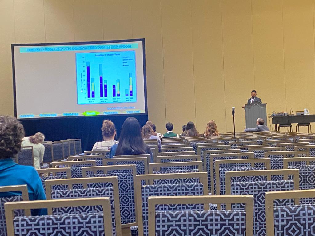 tayal_mandeep's tweet photo. Done with oral talk ✅ and it was nice to catch up with UTRGV friends, colleagues and MS advisor Dr. Rupesh Kariyat at #EntSoc23 meeting. @Jasleenkaur08 @Satinder1498 @Sukhman06141688 @Iam_gboyegah https://t.co/vFntpm3va6