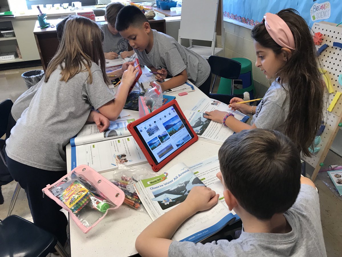 qrcougars's tweet photo. Researching bodies of water. https://t.co/iTALuYbDqO