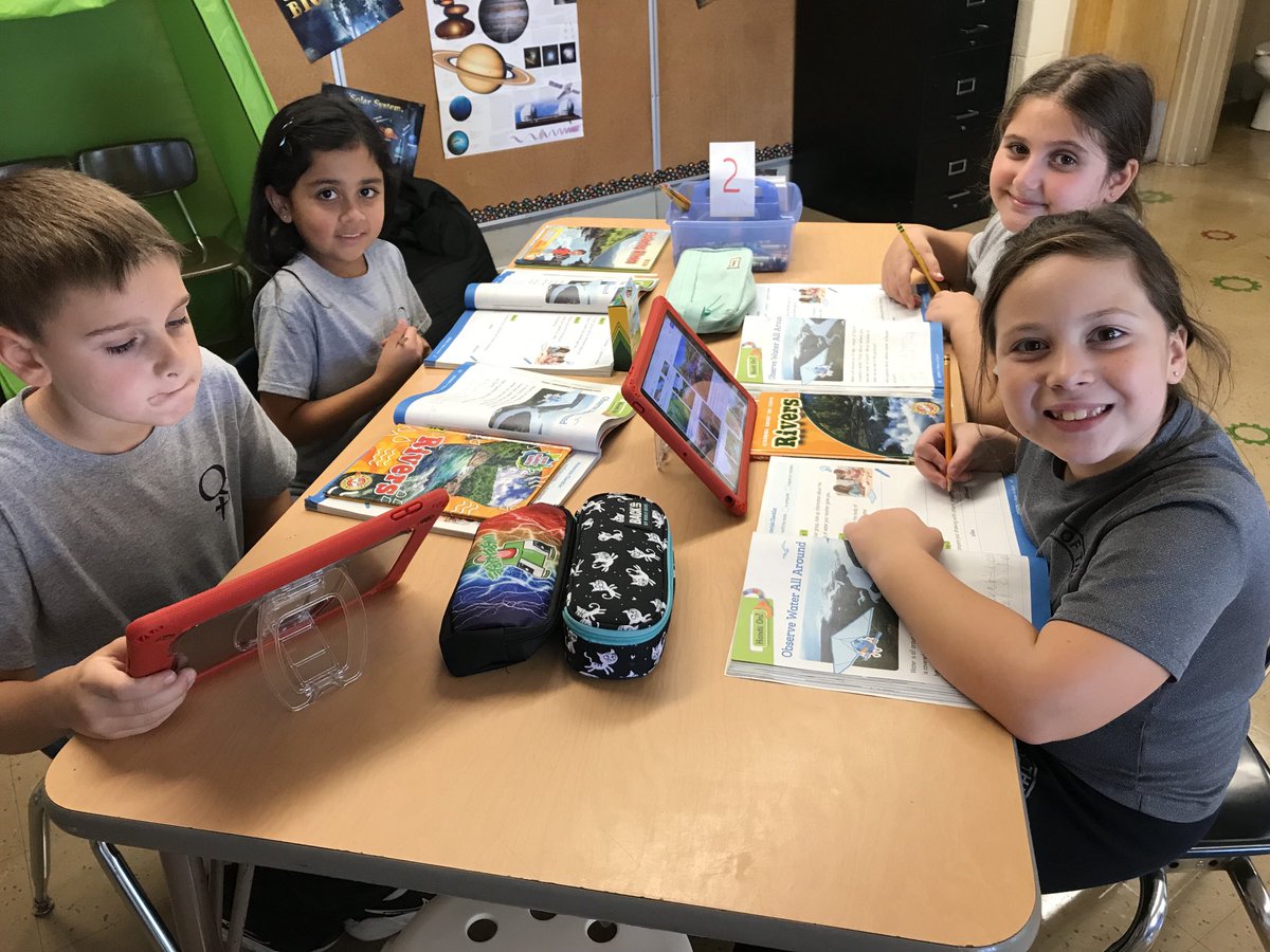 qrcougars's tweet photo. Researching bodies of water. https://t.co/iTALuYbDqO