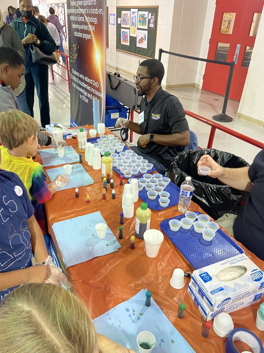 HGESchool's tweet photo. We were excited to see some of our scholars join Ms. Siaway, our art teacher, at STEAMFest at Montgomery Academy.
#TheresMoreWithMPS
#TeamingUpForExcellence
#Operation73
@QuantinaSides @MPSAL @SuptMJBrown https://t.co/hdsoXCoNio