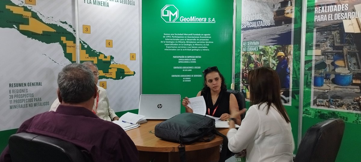 Geominera_SA's tweet photo. ¡Estamos en #Fihav2023!

La Feria, que tendrá lugar hasta el día 11, nos permite promover las potencialidades de la #Geología y la #Minería en #Cuba. 

Desde la jornada inaugural sostenemos intercambios con entidades interesadas en nuestra labor.

#DeSólidasOportunidades https://t.co/JudCiWPh1E