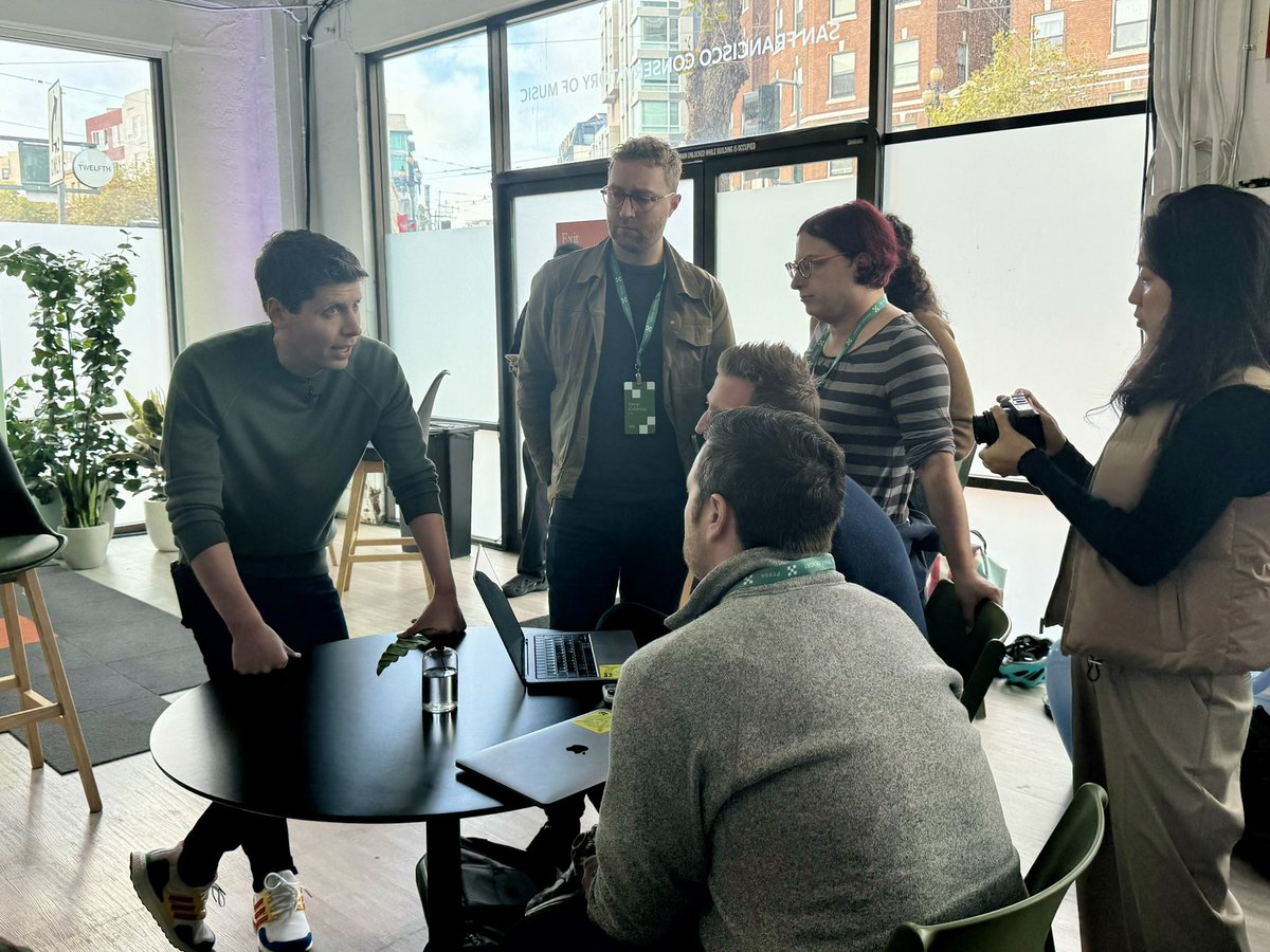 Emily Chang tweet media