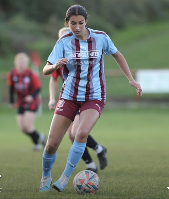 MA_PEDEPT's tweet photo. U19 Football Academy 📚⚽️

📸 Our #scholars Emily &amp; Nicole in action for @HastingsUFCW v @SaltdeanWomenFC on Sunday! 

@skilteksport @macronhastings 

#Pathways 
#WinnersDoMore 

⚽️🔥🔥 https://t.co/SngYTKGemP